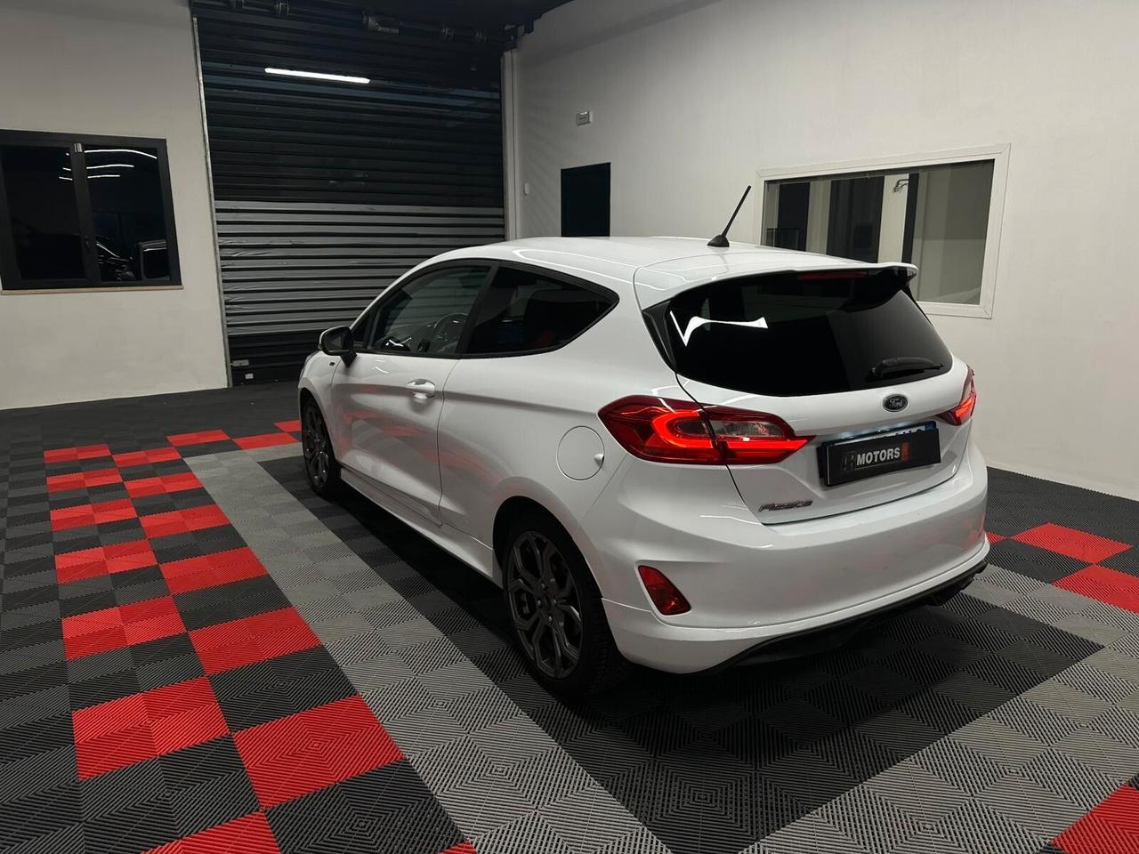 Ford Fiesta 1.5 TDCi 3 porte ST-Line