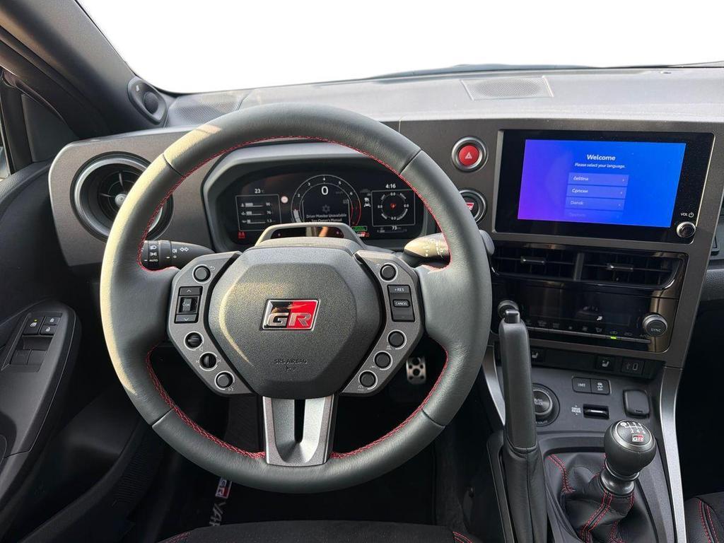 Toyota GR Yaris 1.6 Aero Performance imt-6