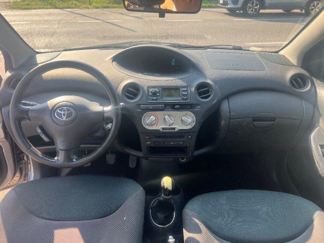 TOYOTA Yaris 1.3i 16V cat 3 porte Sol Blue