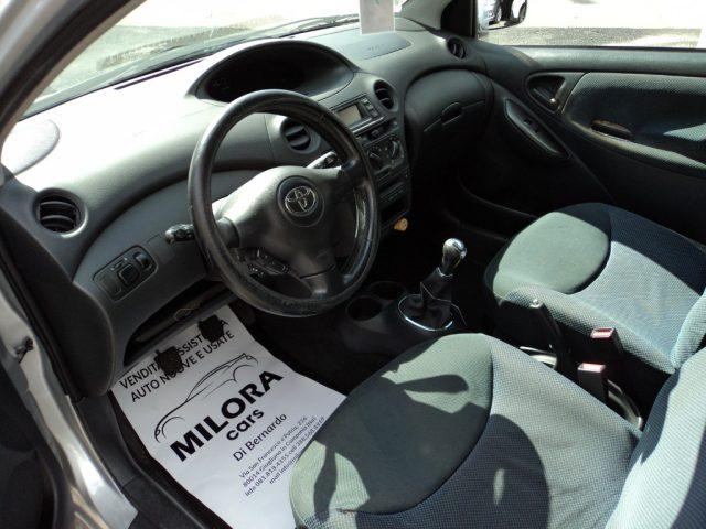 TOYOTA Yaris 1.0i 16V cat 3 porte Sol