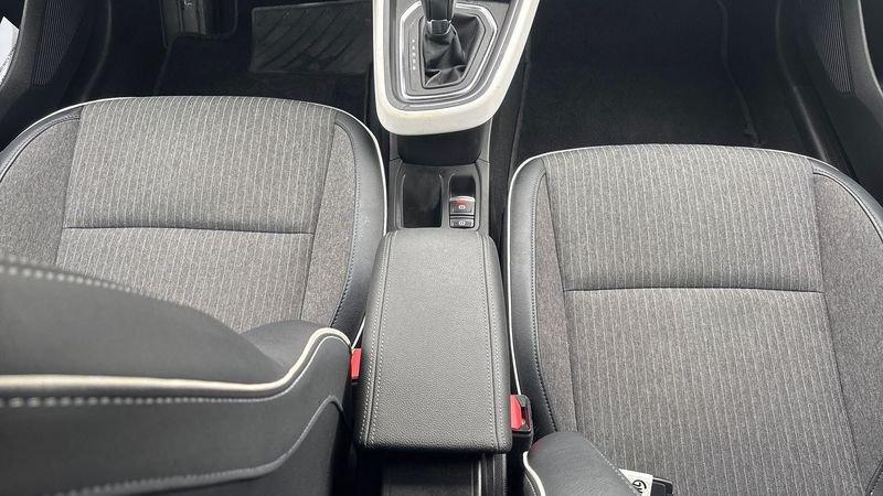 Renault Clio 1.6 E-Tech full hybrid Techno 145cv auto