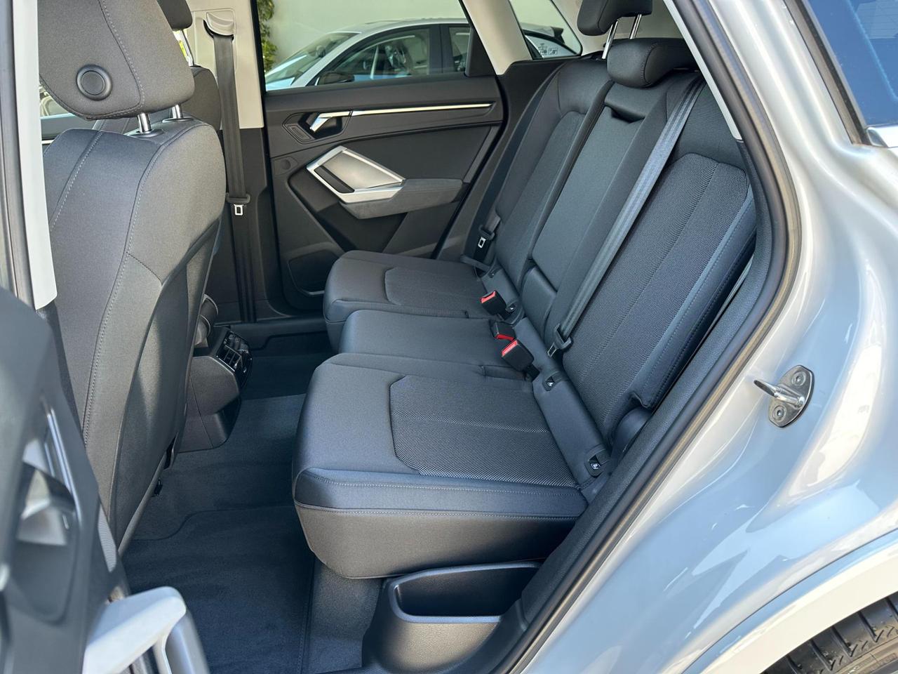 Audi Q3 35 2.0 tdi S line edition s-tronic