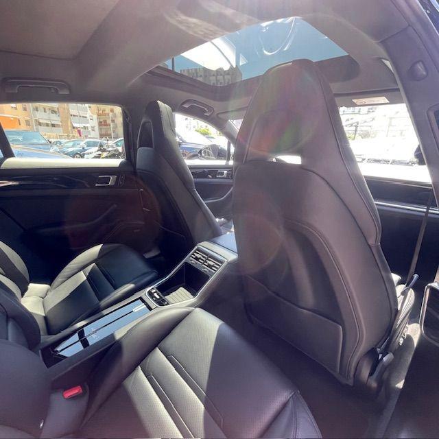 PORSCHE - Panamera - 4 E-Hybrid