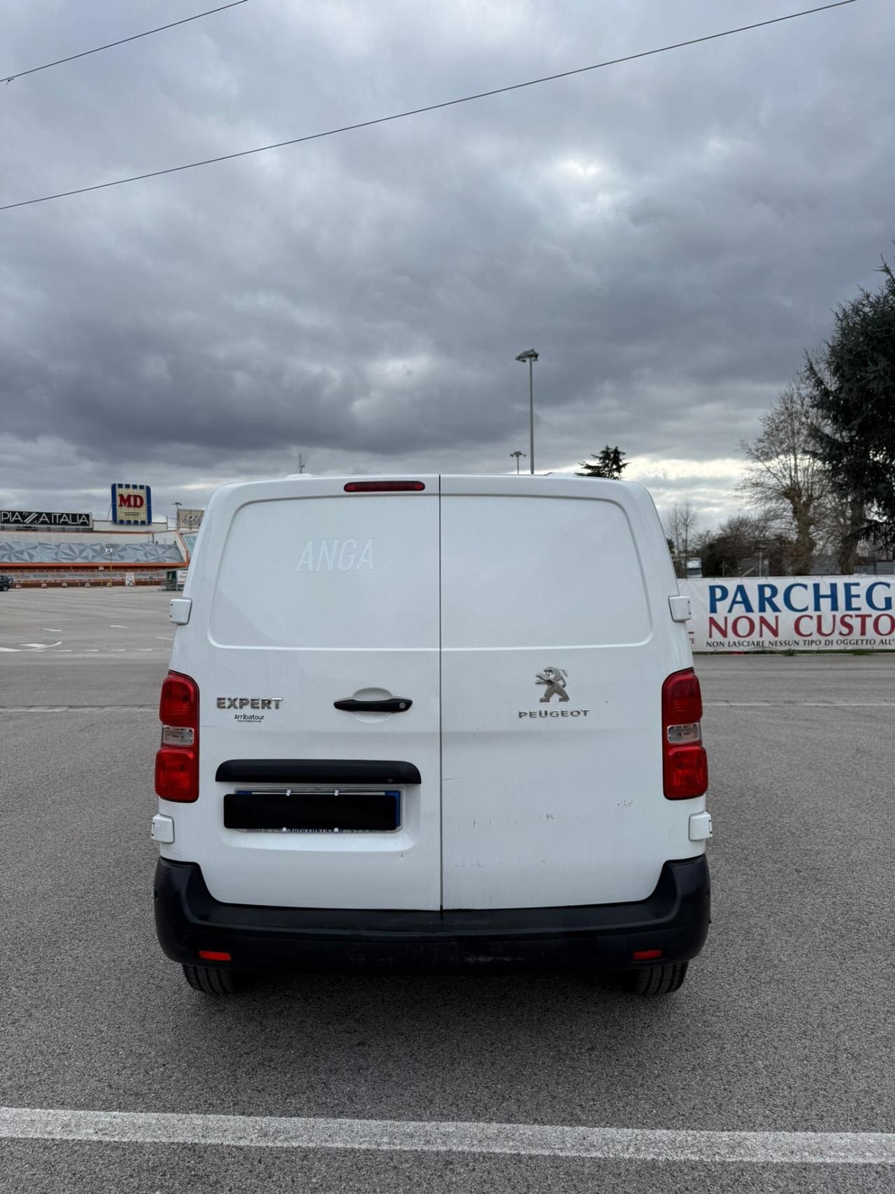 Peugeot Expert 2.0 BlueHDi 120 CV 2017