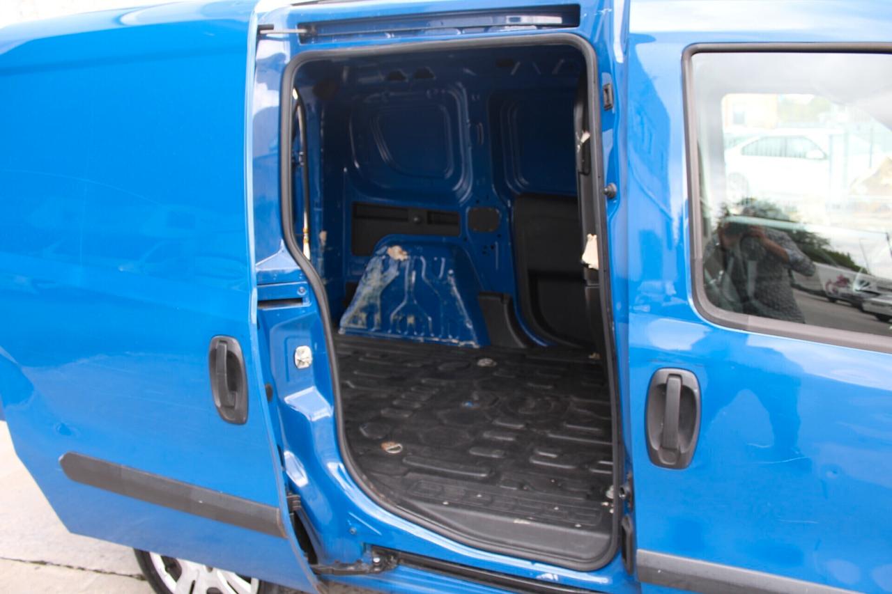 Fiat Doblo 1.6 MJT 105CV Cargo Lamierato SX