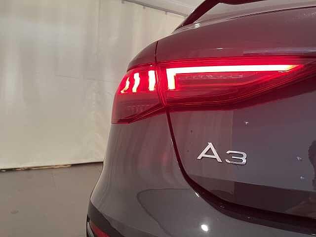 Audi A3 SPB 30 TDI Business