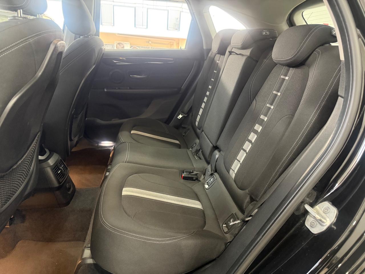 Bmw serie 2 tourer luxury 1.5 2016