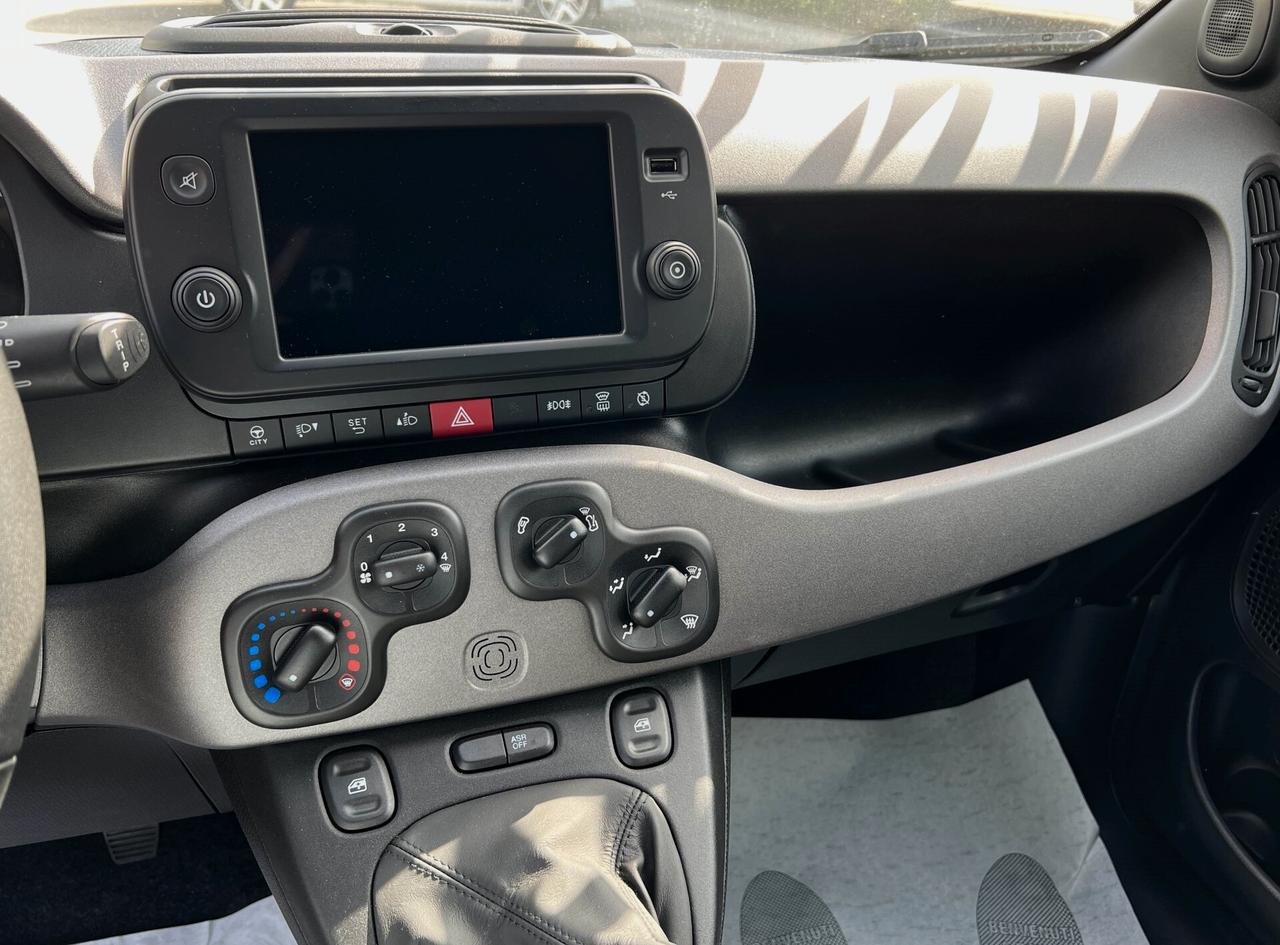 Fiat Panda 1.0 FireFly S&S Hybrid Sport