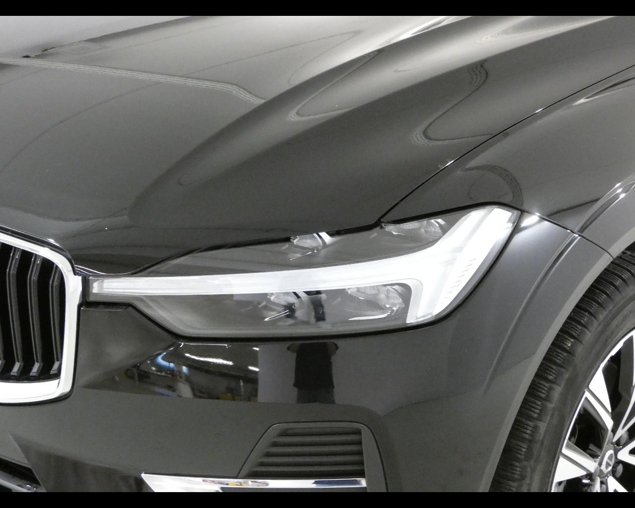 VOLVO XC60 (2017-->) - XC60 B4 (d) automatico Plus Bright