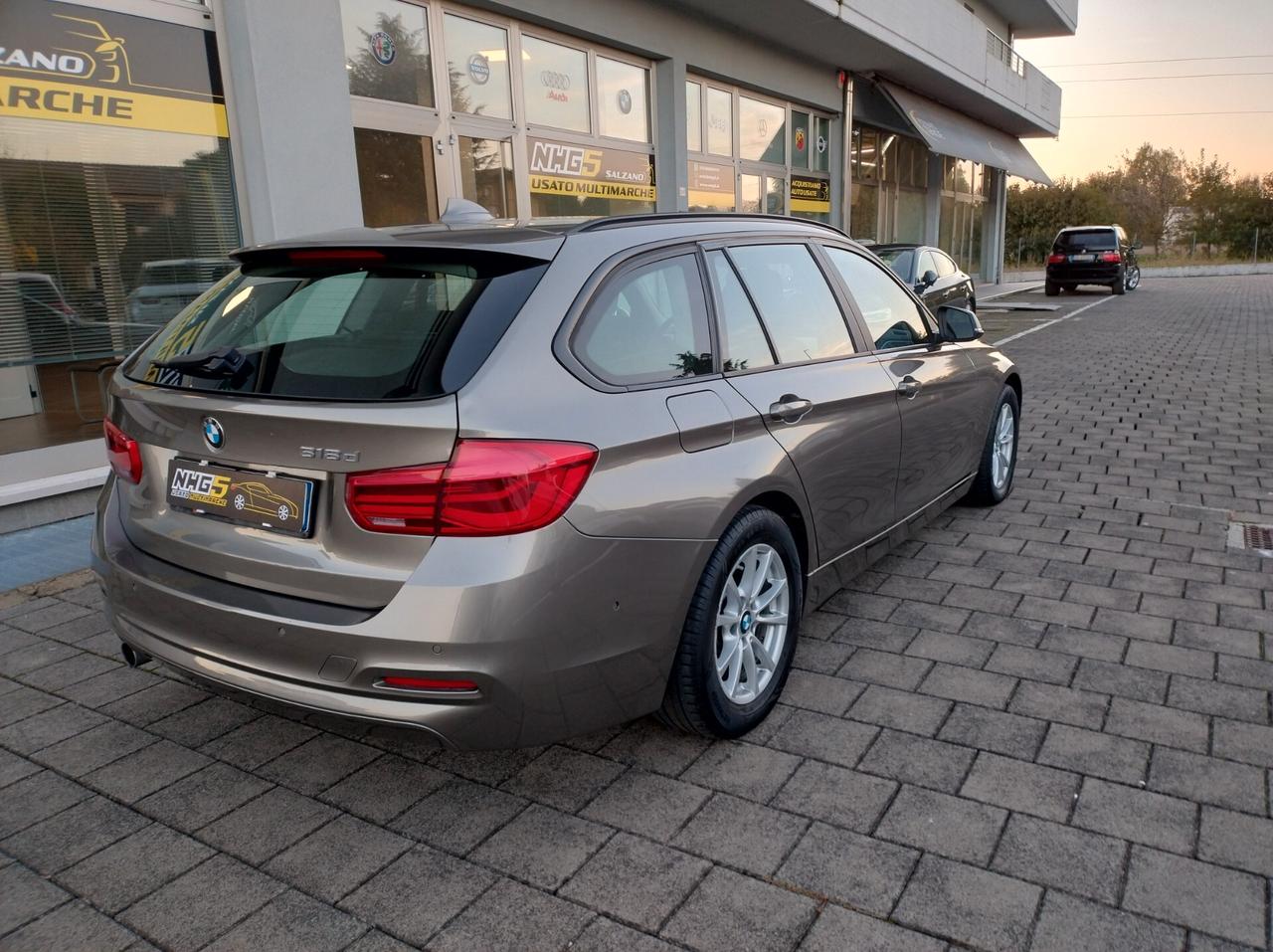 Bmw 318 318d Touring Business Advantage aut.