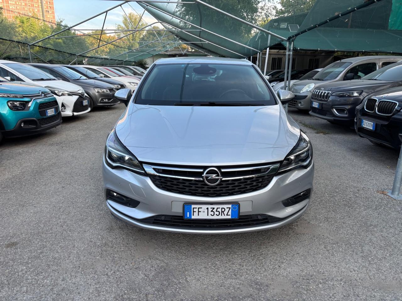 Opel Astra 1.6 CDTi 110CV 5 porte Innovation OK NEOPATENTATI