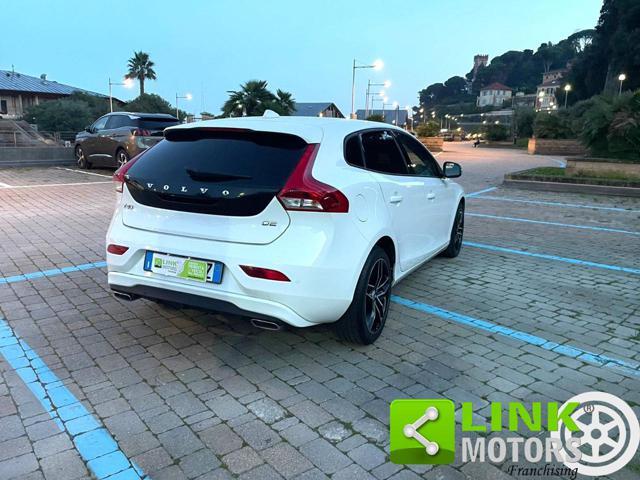 VOLVO V40 2.0 D2 Kinetic my17 120cv