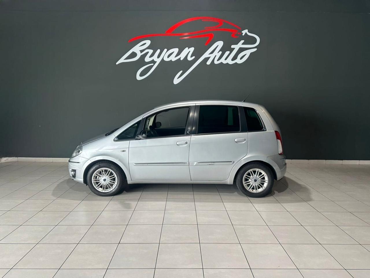 Lancia MUSA 1.4 8V Ecochic (GPL) 5TH AVENUE