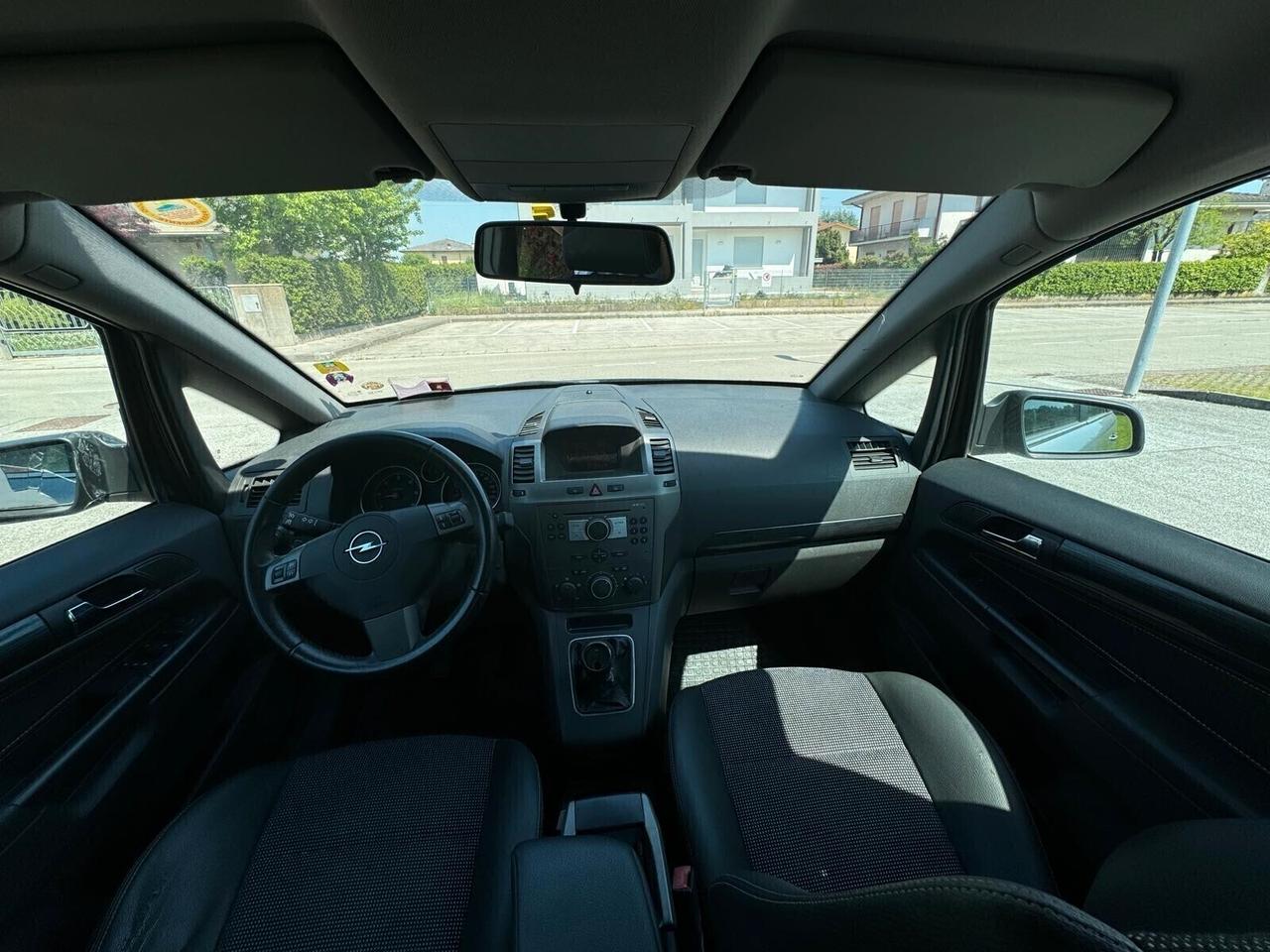 Opel Zafira 1.9 CDTI 120CV Cosmo