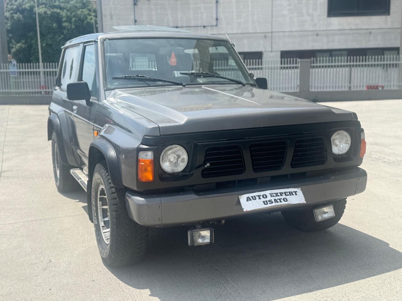 Nissan Patrol GR 2.8 TD intercoller 5posti