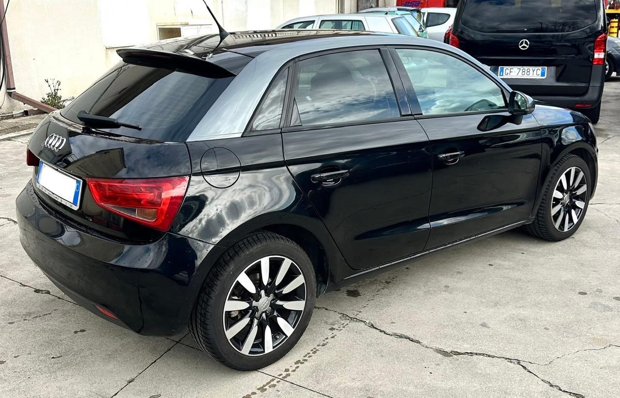 Audi A1 1.6 TDI 90CV SPORTBACK Admired