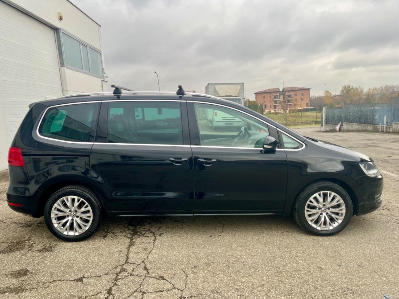 VW Sharan 2.0tdi 140cv 2012 174.000km 7posti come nuova