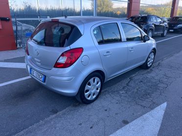 Opel Corsa 1.2 5 porte Cosmo 2009 164.000 KM