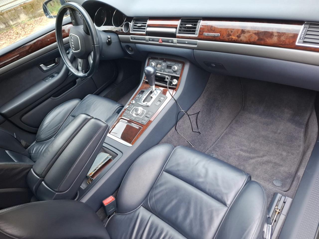 Audi A8 3.0 V6 TDI quattro tiptronic