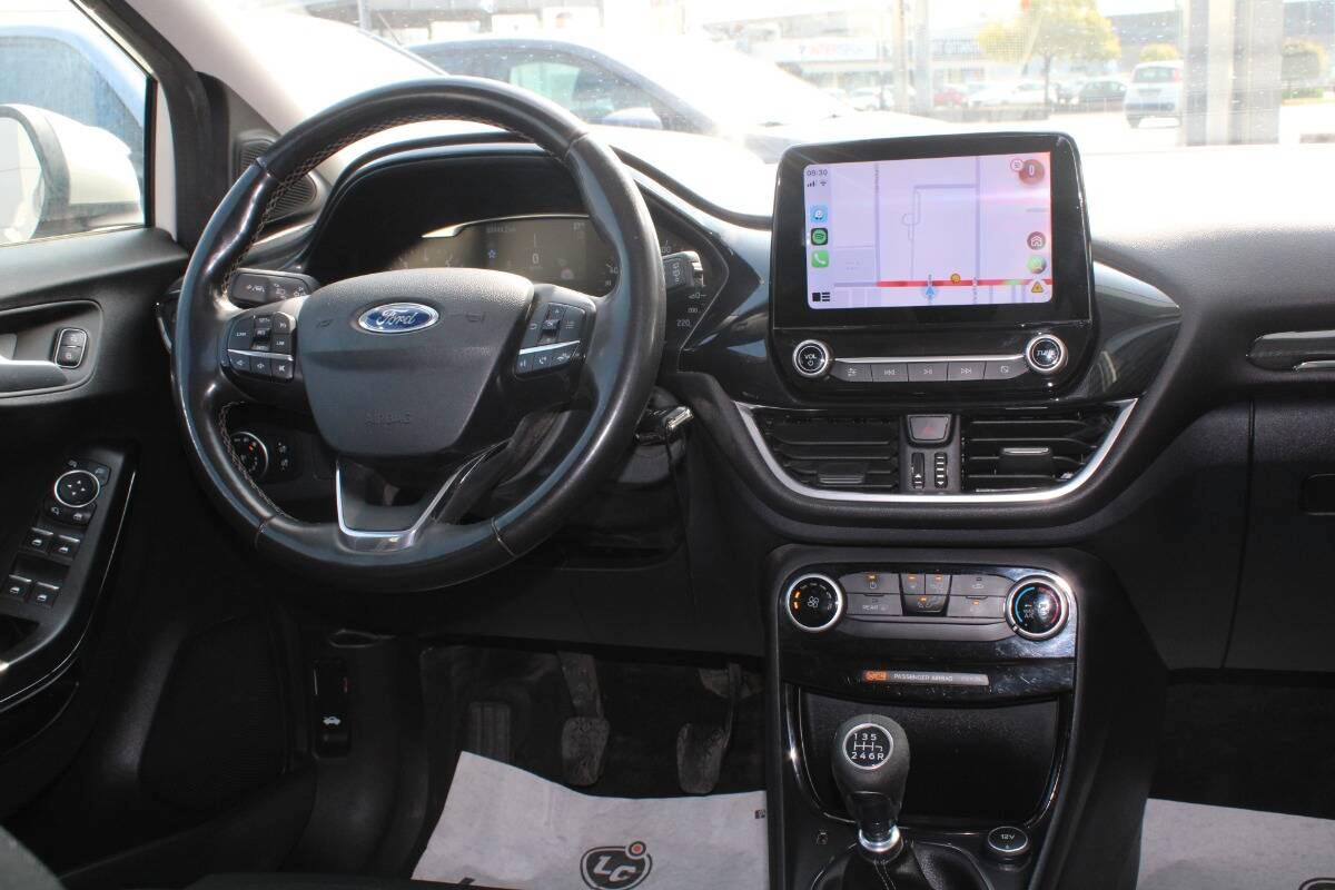 Ford Puma 1.0 Titanium s&s 125cv con Navi e CarPlay