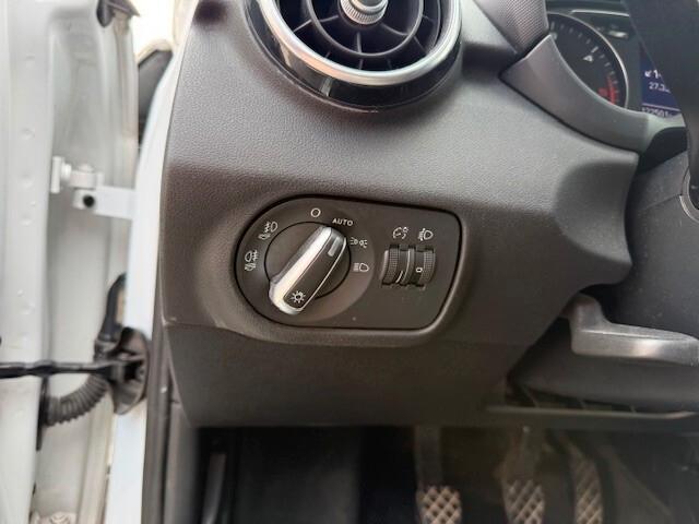 Audi A1 SPB 1.4 TDI Admired S LINE