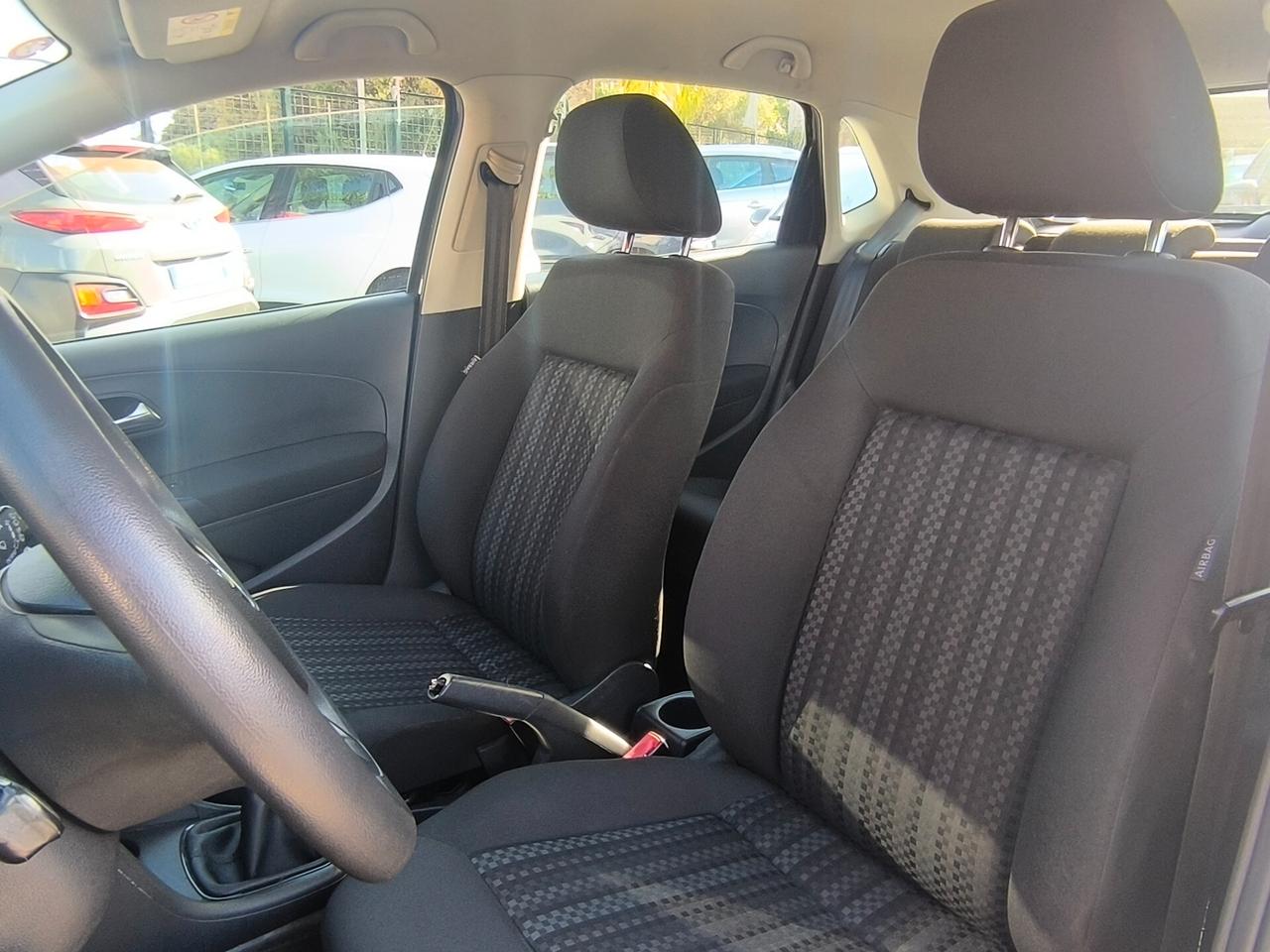 Volkswagen Polo 1.4 TDI 5p. Business