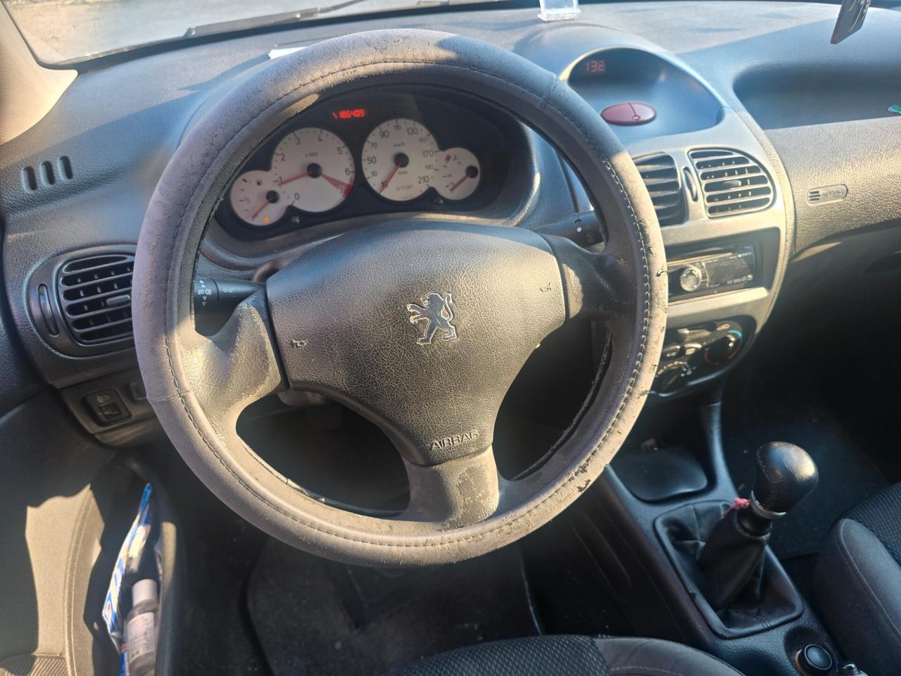 Peugeot 206 1.4 5p. ONE Line
