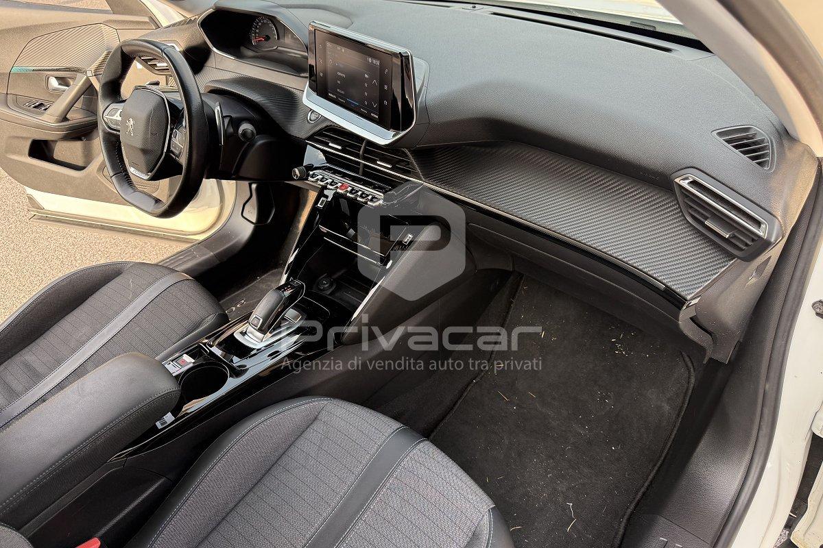 PEUGEOT 2008 BlueHDi 130 S&S EAT8 Allure