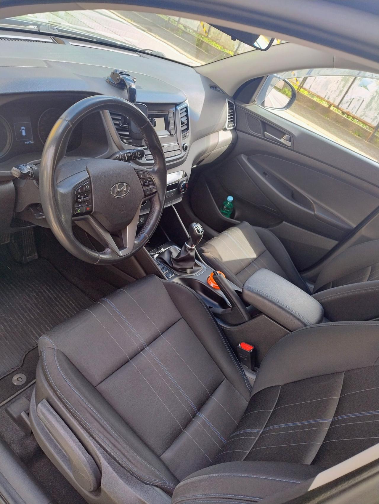 Hyundai Tucson 1.7 CRDi XPossible UNICO PROP GARANZIA