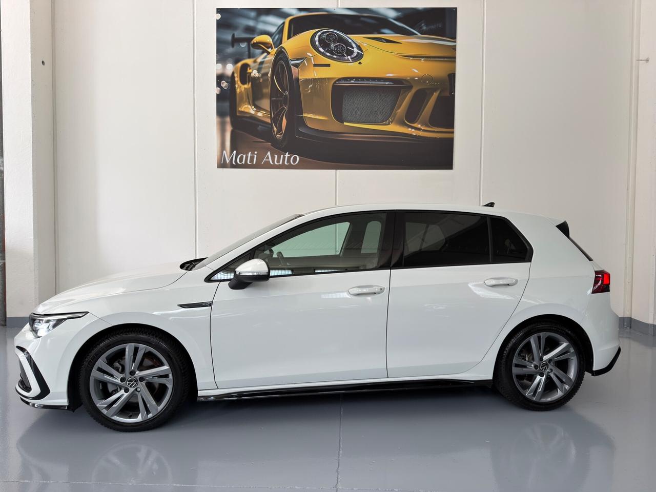 Volkswagen Golf 1.5 eTSI 150 CV EVO ACT DSG R-Line