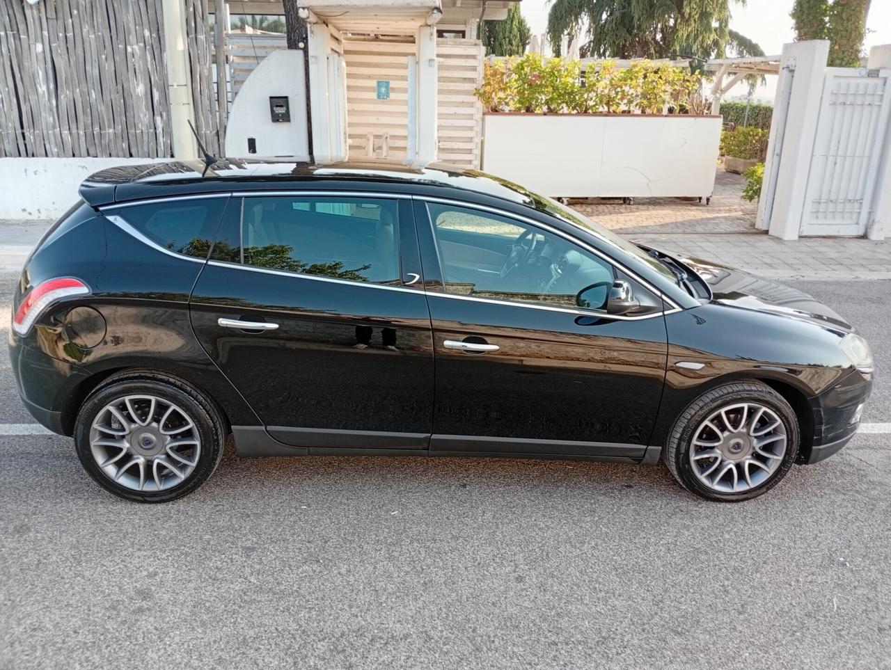 Lancia Delta 1.6 MJT DPF Selectronic Platinum AFFIDABILISSIMA