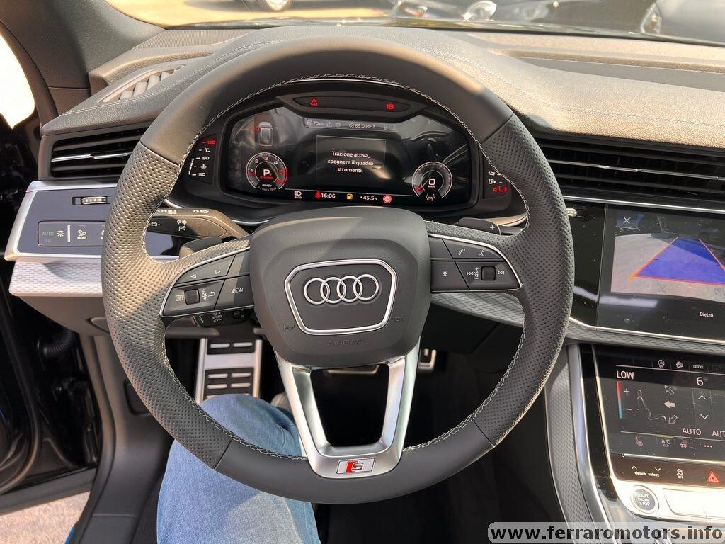 Audi Q8 SUV 50 TDI 286 CV quattro tiptronic S line edition pronta consegna