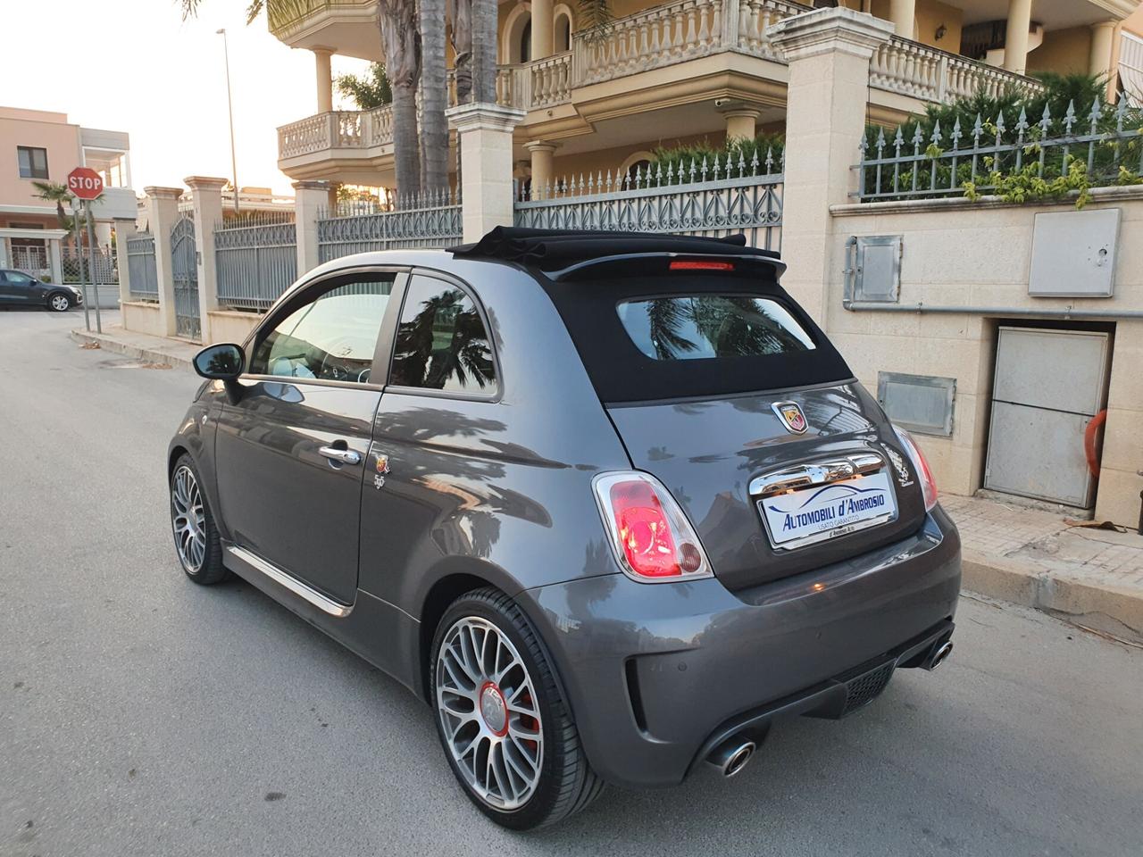 Abarth 500 1.4 Turbo T-Jet Custom