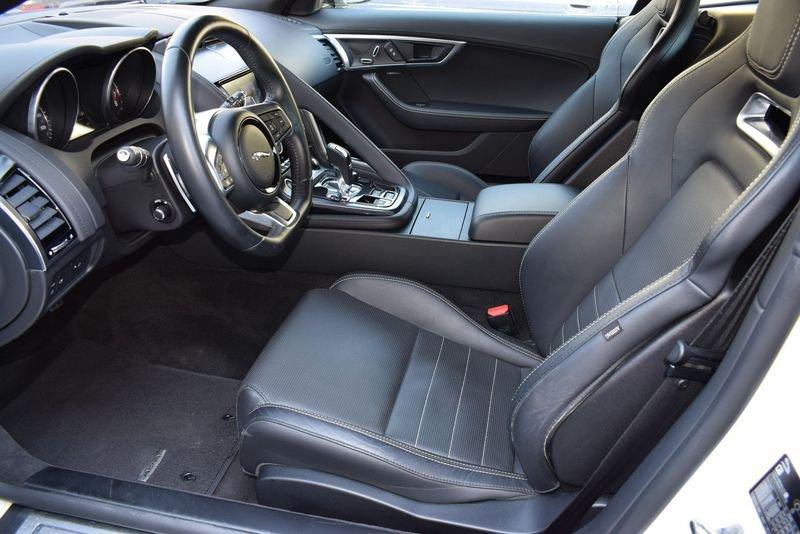 Jaguar F-Type 2.0 aut. Coupé R-Dynamic