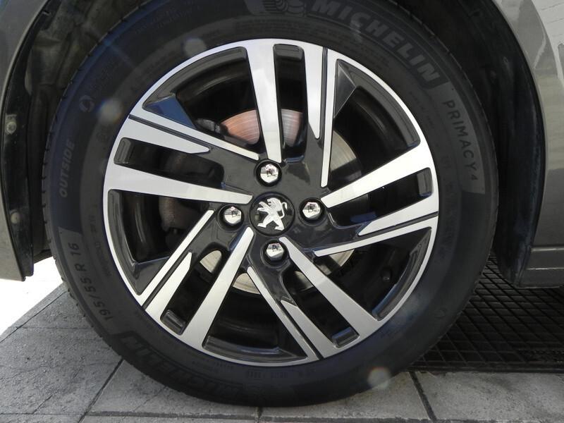 Peugeot 208 BlueHDi 100 Stop&Start 5 porte Allure Navi Pack