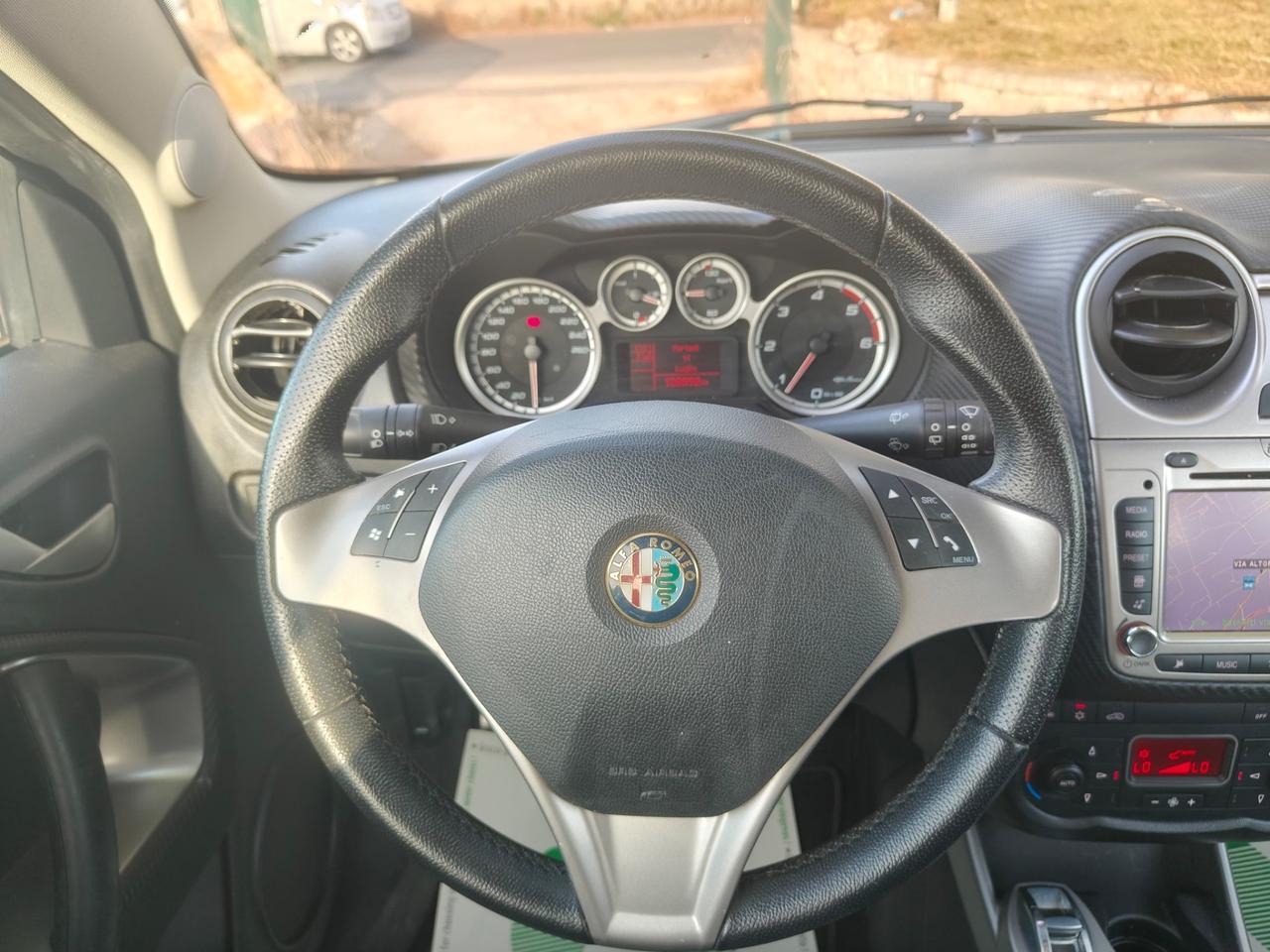 Alfa Romeo MiTo 1.3 JTDm-2 85 CV S&S Distinctive Sport Pack