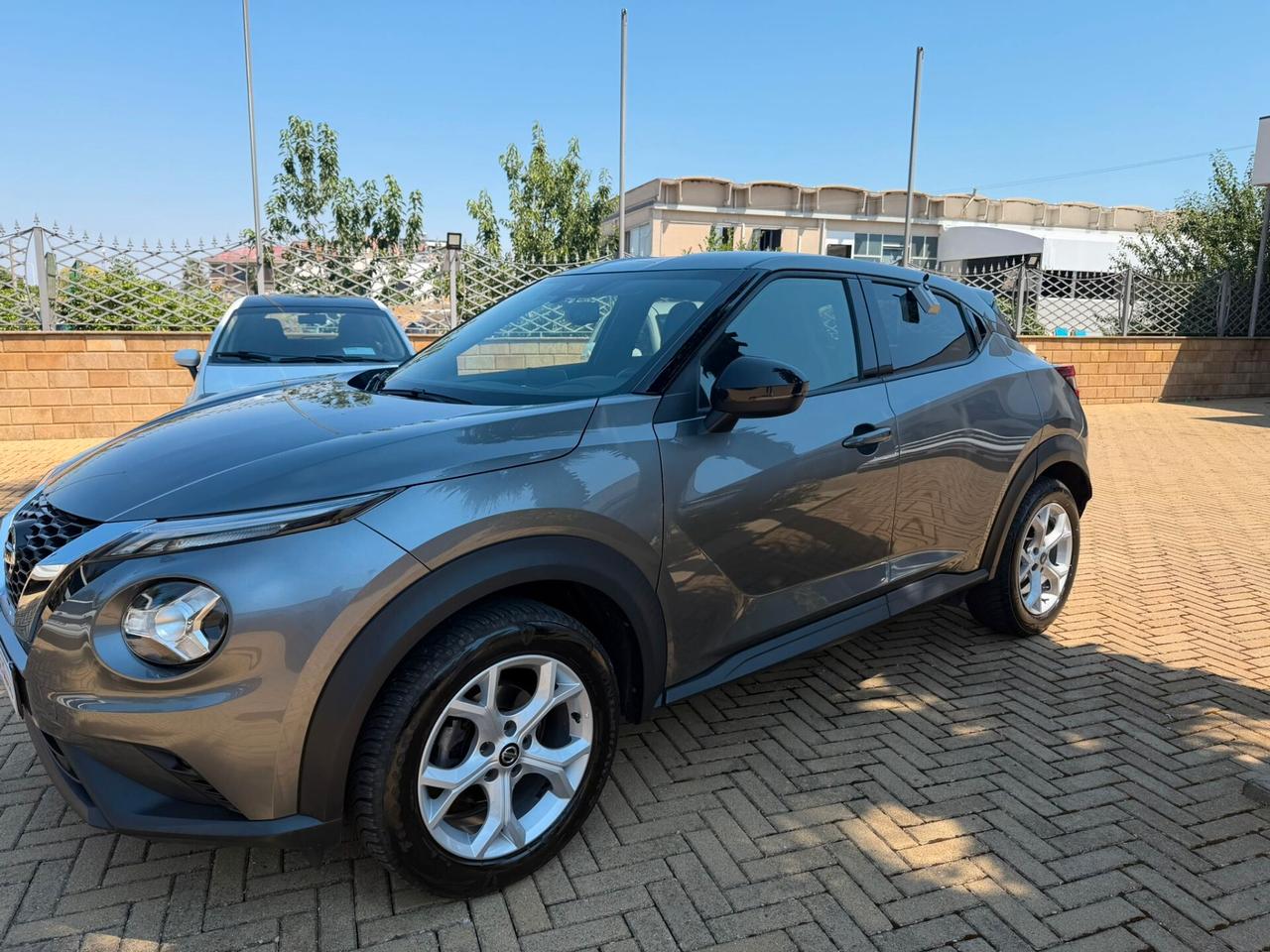 Nissan Juke 1.0 DIG-T 114 CV N-Connecta