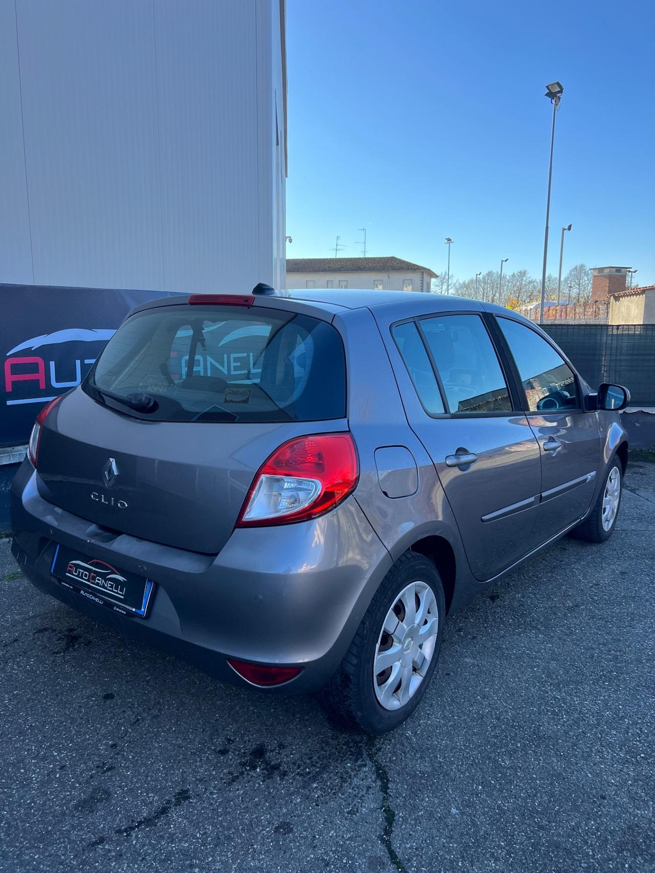 Renault Clio 1.2 16V 5 porte GPL Dynamique