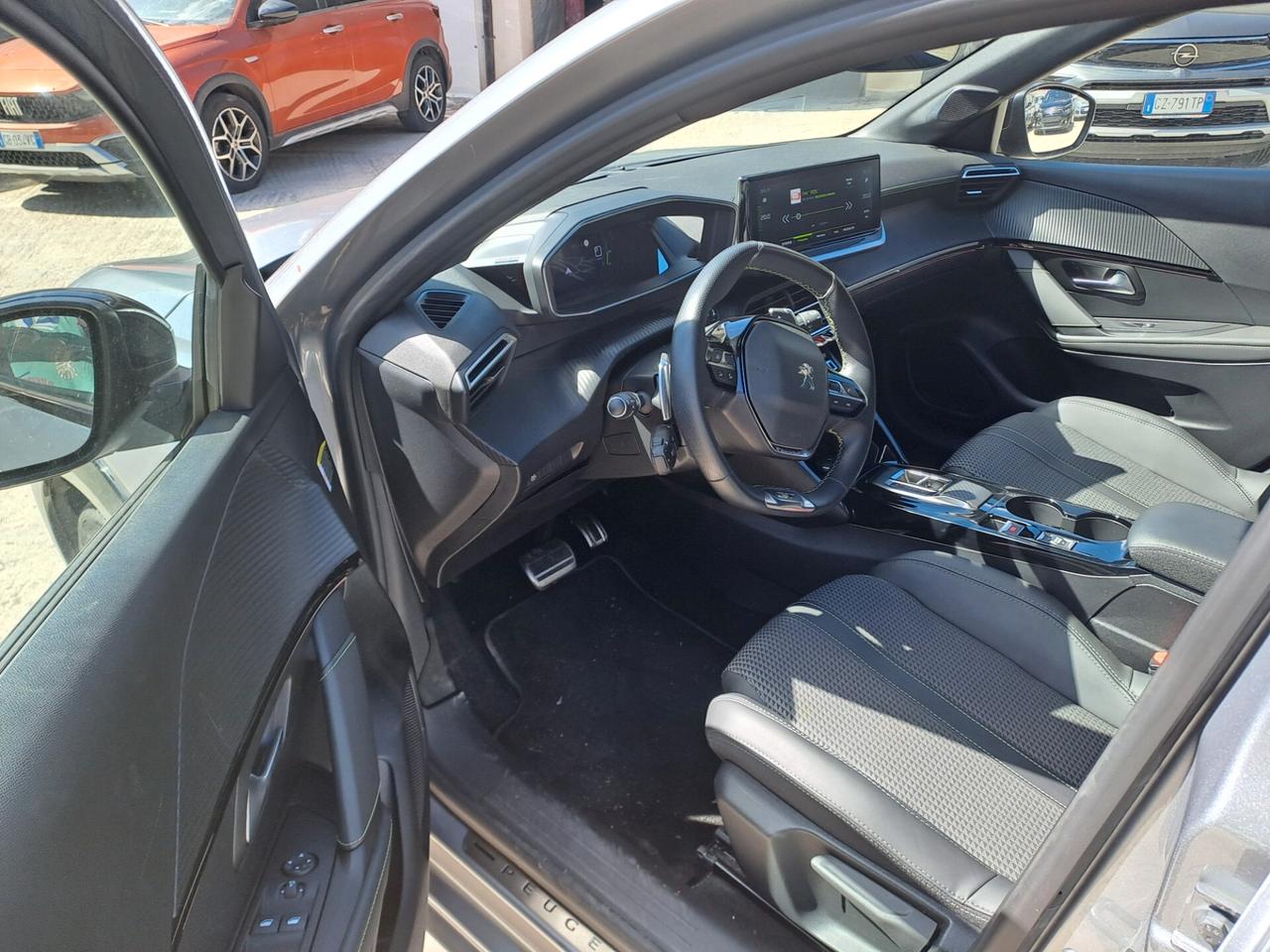 Peugeot 208 PureTech 130 Stop&Start EAT8 5 porte GT Pack