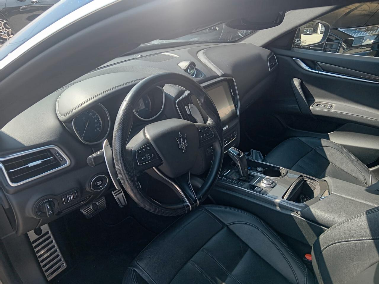 Maserati Ghibli V6 Diesel Gransport 275CV