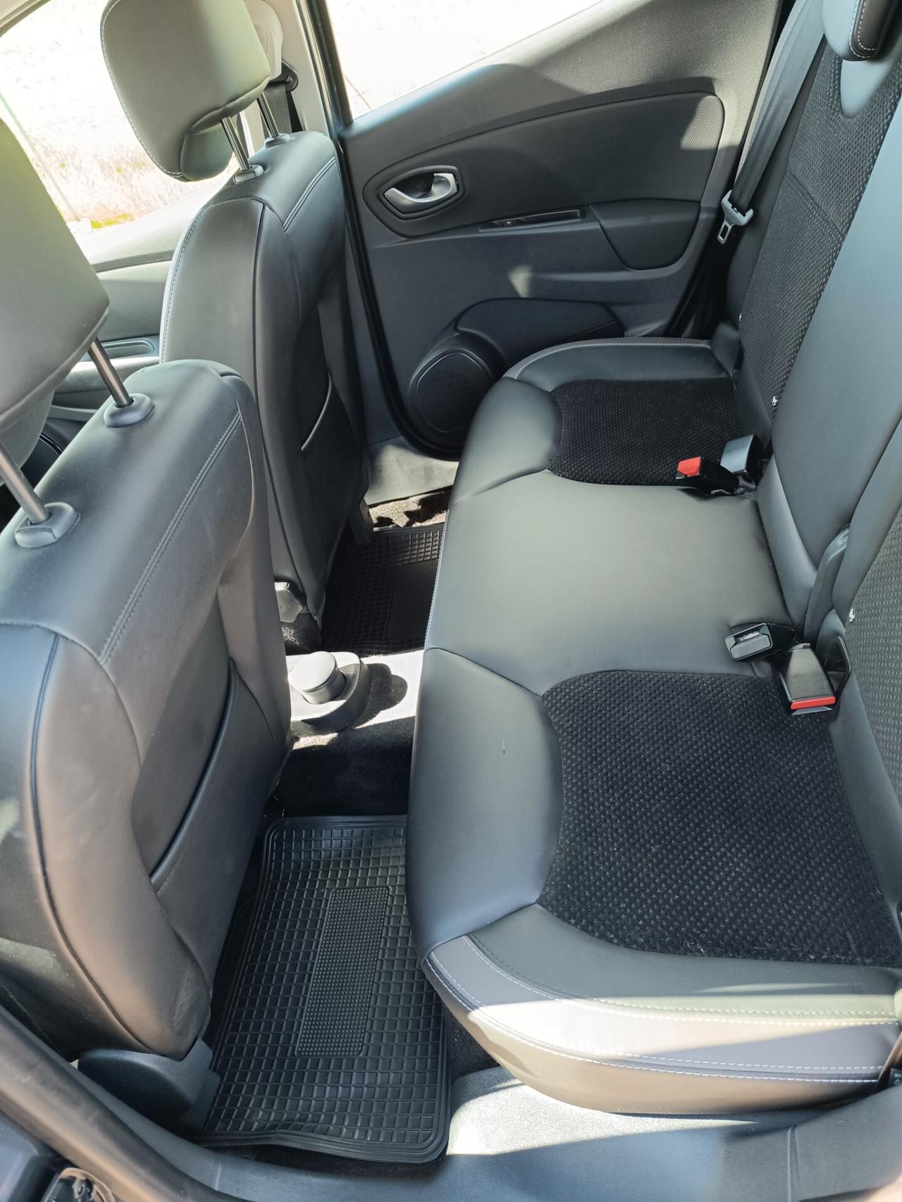 Renault Clio 1.5 dCi 90Cv
