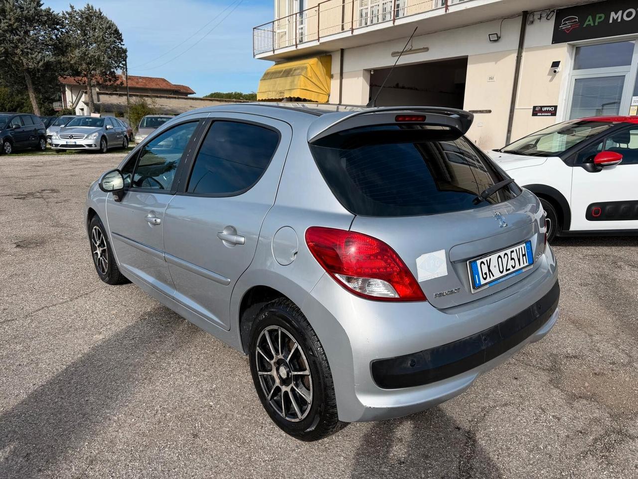 Peugeot 207 1.4 8V 75CV 5p. X Line ECO GPL