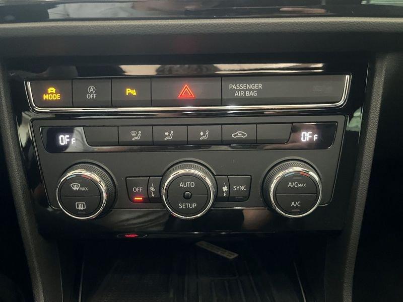 SEAT Leon Leon 1.5 ecotsi FR 130cv my20