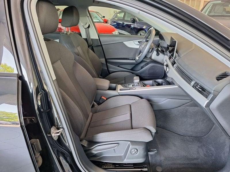 Audi A4 A4 Avant 35 2.0 tdi mhev S Line edition 163cv s-tronic
