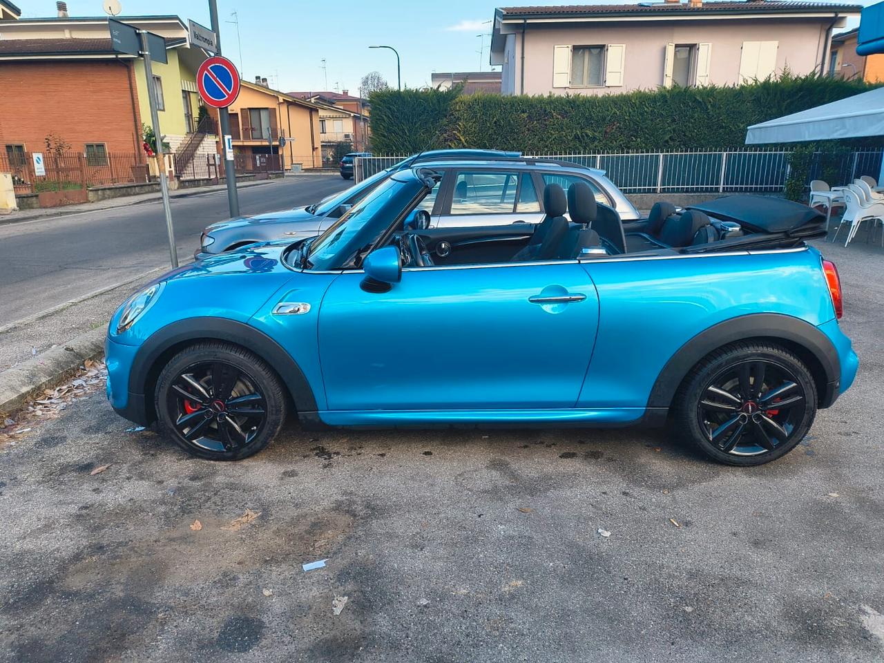 Mini Cabrio John Cooper Works S