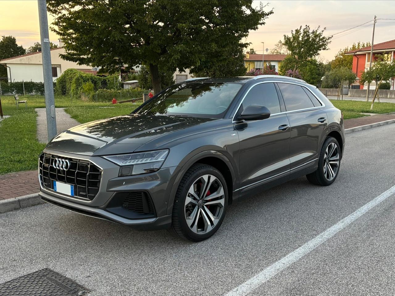 Audi Q8 50 TDI 286 CV quattro tiptronic Sport