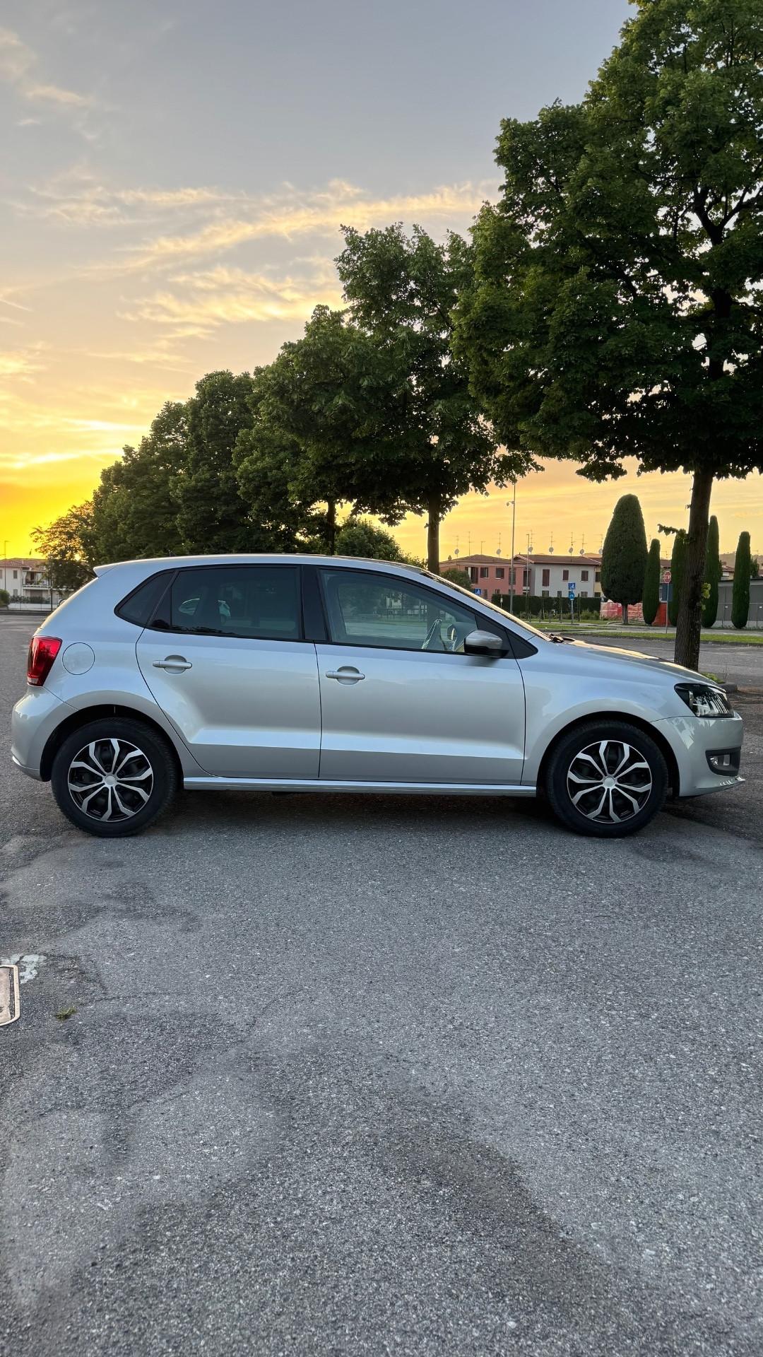 Volkswagen Polo 1.4 benzina 2012