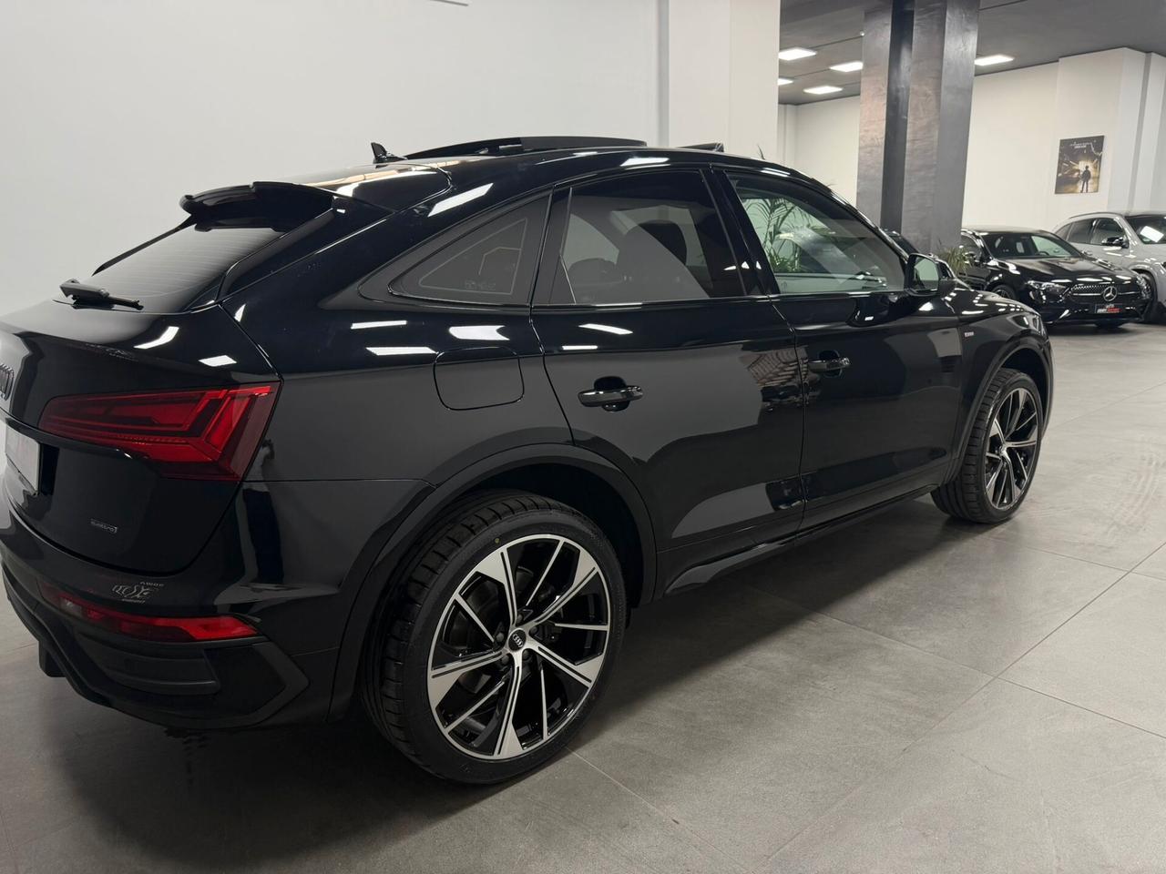 Audi Q5 SPORTBACK 40 TDI quattro S tronic S-line
