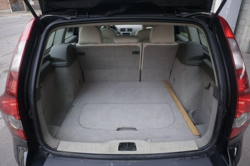 Volvo V50 Volvo V50 2.0 D cat Kinetic 100KW ANNO 2007