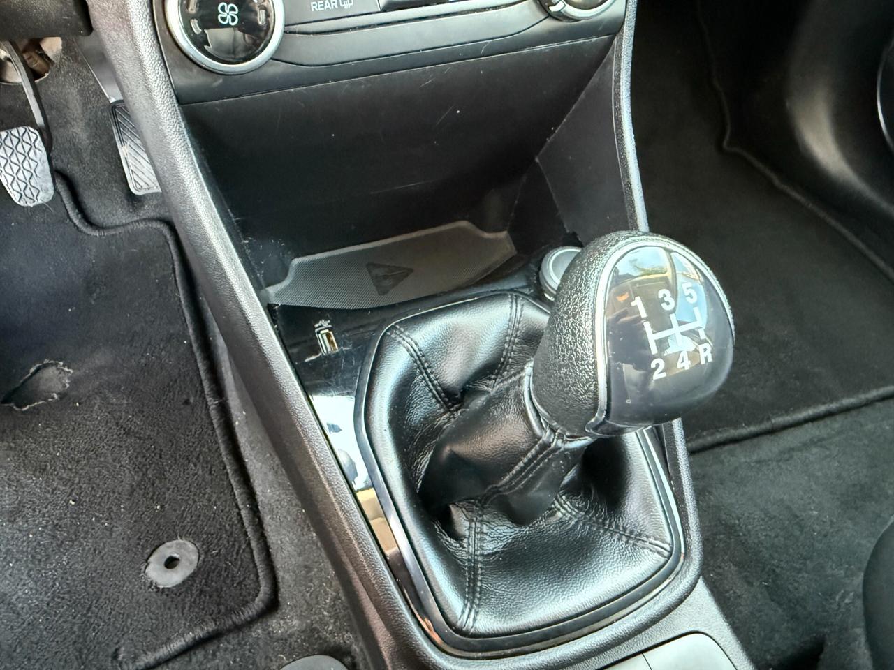 FORD FIESTA ANNO 10/2017 1.1 BENZINA 86 CV